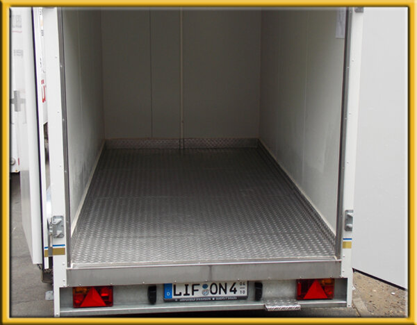 kuehlwagen_gross_innenraum